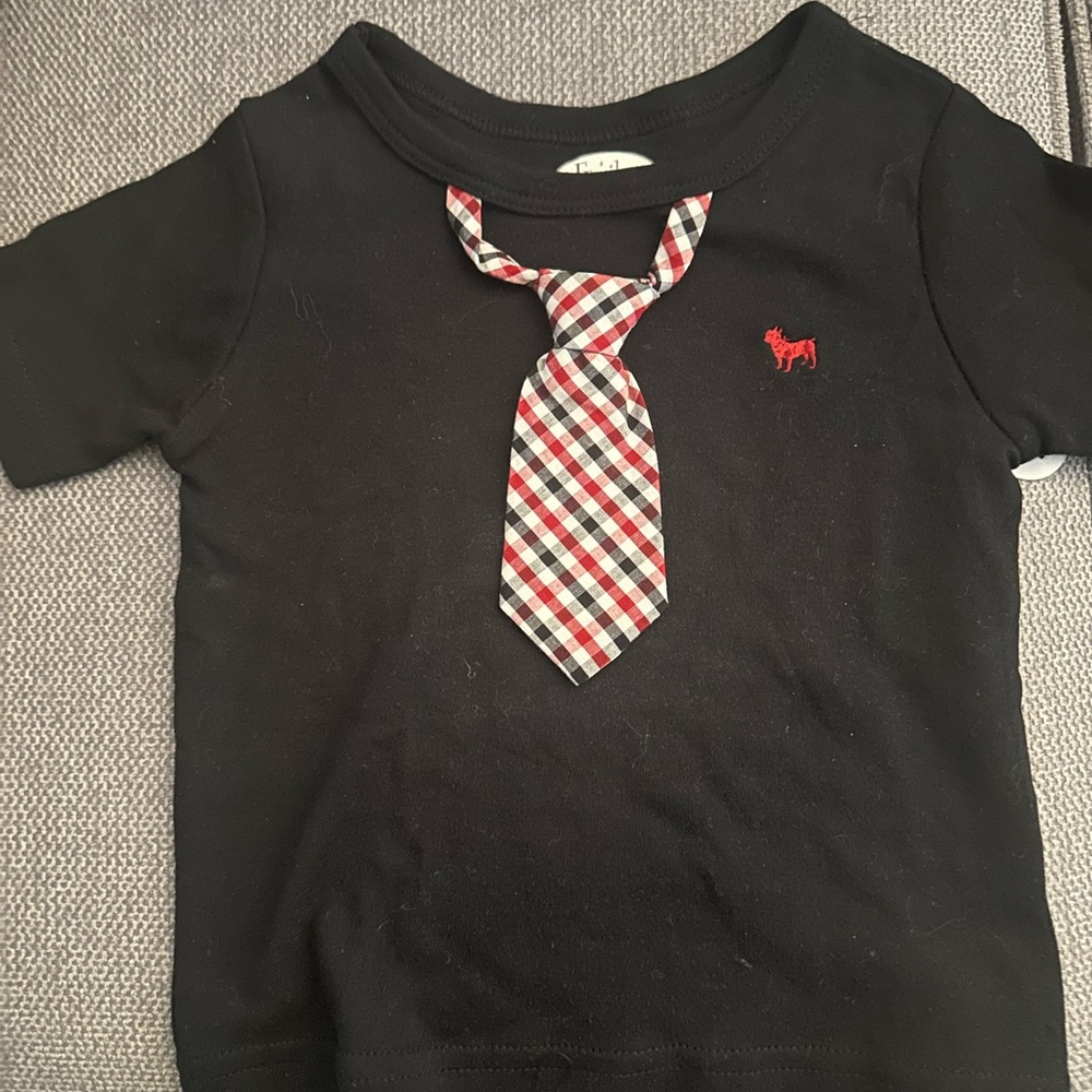 Frenchi Black and Red Tie Accessory